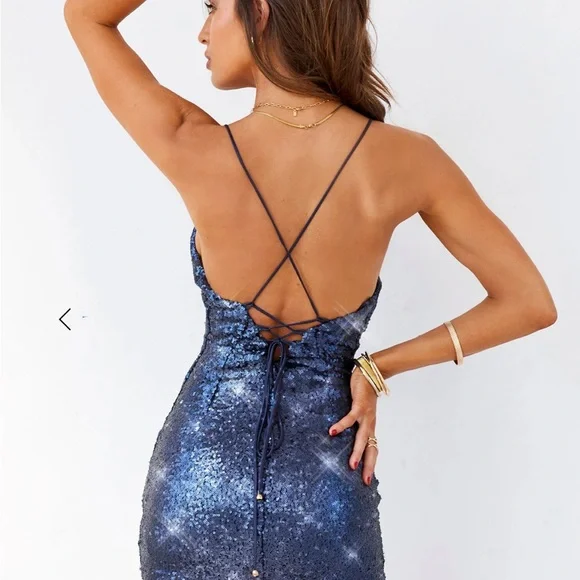 Elegant Blue Sequin Dress - Picture 2 of 5